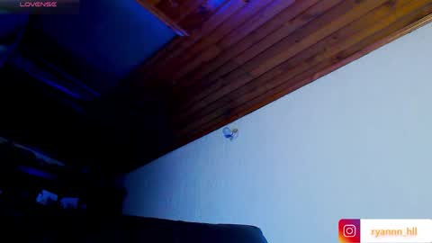 Snapshot of ryannhill_ chatting on 05-22-26, 08:21 Ryannhill online show from 05-22-26, 08:21