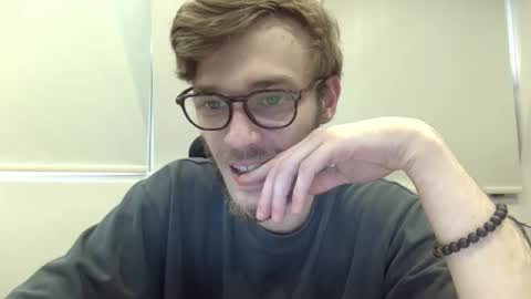 Snapshot of ryanogorman5858 chatting on 02-26-25, 05:28 anonomousstoneruk online show from 02-26-25, 05:28