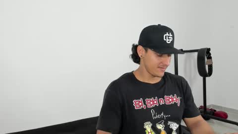 ryanwhite3 online show from 11-10-25, 12:53