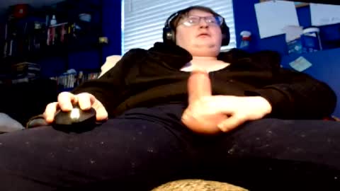 Dennis online show from 12-14-25, 08:24