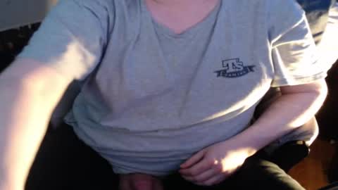 Snapshot of ryguy323 chatting on 05-15-26, 03:02 Dennis online show from 05-15-26, 03:02