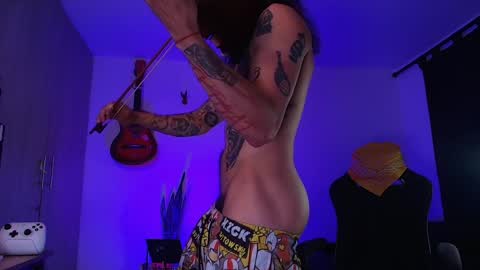 leopmonk help me reach 100 thumbs up online show from 04-10-26, 01:44