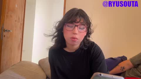 Ryu-chan online show from 01-04-25, 08:37