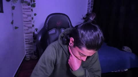 Snapshot of saad__man chatting on 09-17-25, 04:47 Danny online show from 09-17-25, 04:47