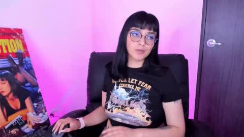 Snapshot of saam_collins69 chatting on 02-02-26, 10:30 Val online show from 02-02-26, 10:30