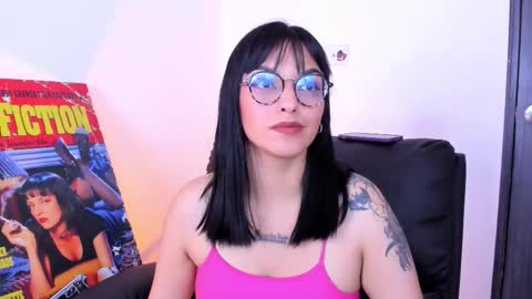 Snapshot of saam_collins69 chatting on 02-23-26, 04:21 Val online show from 02-23-26, 04:21