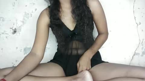 Snapshot of saanvi_indian chatting on 10-01-25, 08:31 saanu online show from 10-01-25, 08:31