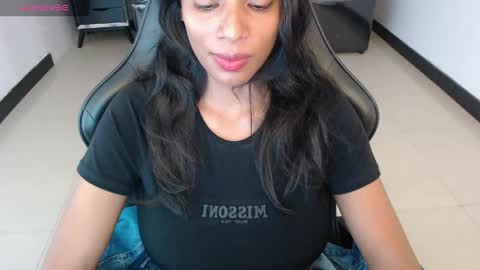 saara_ch1 online show from 04-24-26, 07:49