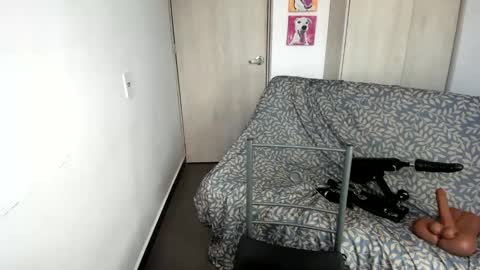 Sara online show from 02-12-26, 09:43