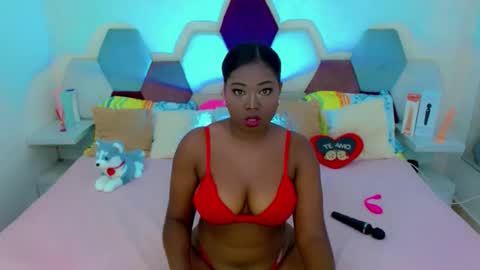 sabriana_smith1 online show from 01-17-26, 04:39