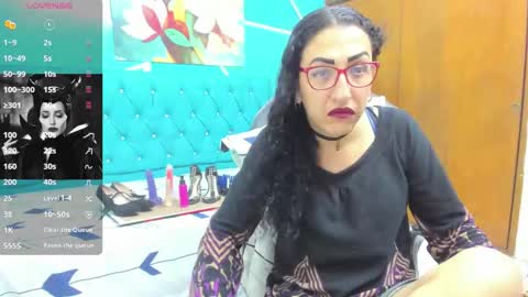 SABRINA online show from 10-28-25, 01:14