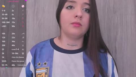Snapshot of sabrina_lennox chatting on 03-20-26, 02:16 Sabrina Maria online show from 03-20-26, 02:16