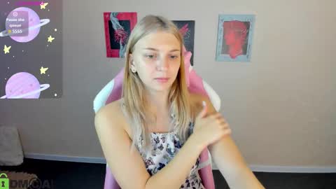 Snapshot of sabrina_moun chatting on 09-10-25, 01:27 sabrina_moun online show from 09-10-25, 01:27