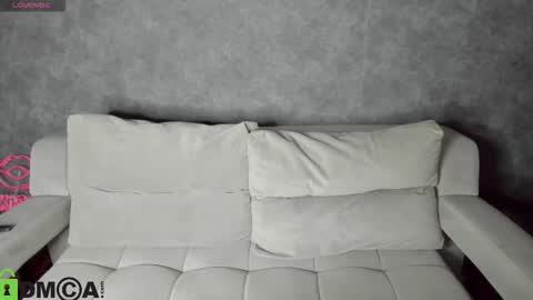 Snapshot of sabrina_moun chatting on 09-29-25, 12:27 sabrina_moun online show from 09-29-25, 12:27