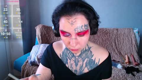 Snapshot of sabrina_raiders_666 chatting on 04-22-26, 05:32 Lilith Solar online show from 04-22-26, 05:32
