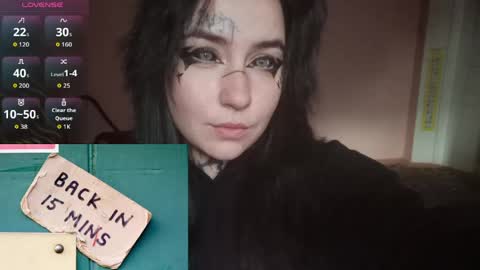 Snapshot of sabrina_raiders_666 chatting on 04-23-26, 08:35 Lilith Solar online show from 04-23-26, 08:35