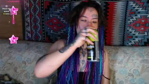 Snapshot of sabrina_raiders_666 chatting on 05-31-26, 11:17 Lilith Solar online show from 05-31-26, 11:17