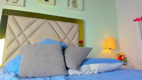 Snapshot of sabrina_xoxos chatting on 05-08-26, 12:21 Valery 3 online show from 05-08-26, 12:21