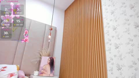 Snapshot of sabrinaalcantara chatting on 01-13-25, 10:13 Sabrina online show from 01-13-25, 10:13