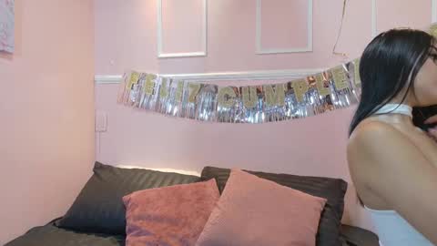 Snapshot of sabrinacarters_ chatting on 02-26-26, 02:27 Sabrina online show from 02-26-26, 02:27