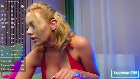 SabrinaJade online show from 01-26-25, 04:41