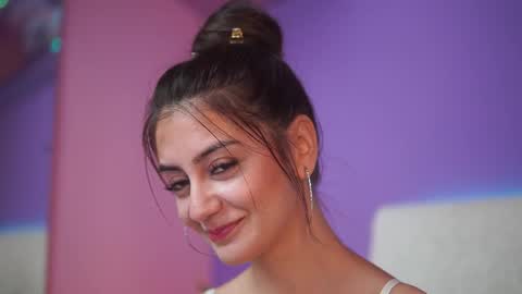  Sabrina  online show from 09-24-25, 08:56