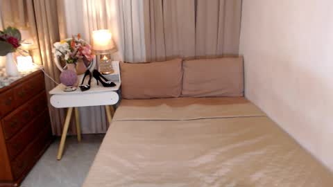 Snapshot of sabrinalocsin chatting on 01-05-25, 08:32 sabrinalocsin online show from 01-05-25, 08:32