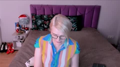 Sabrina MacMarren online show from 01-09-26, 03:15