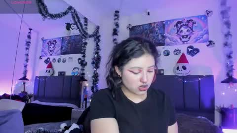 Sabrina  online show from 12-19-25, 11:17