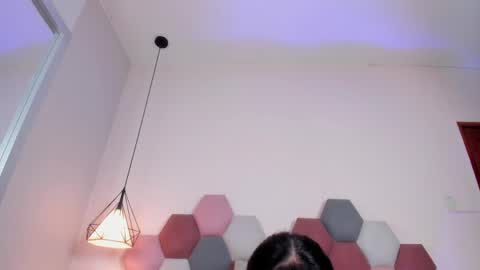 Snapshot of sabrinawarren_ chatting on 04-15-26, 07:58 Sabrina Warren online show from 04-15-26, 07:58