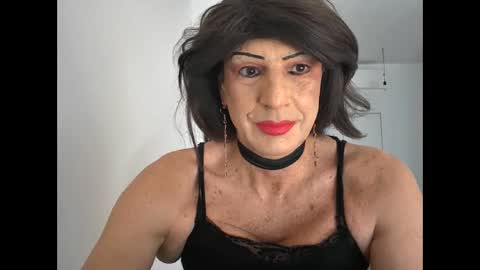 Sabrina online show from 04-15-26, 08:21