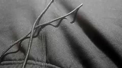 Dee online show from 12-10-24, 07:26