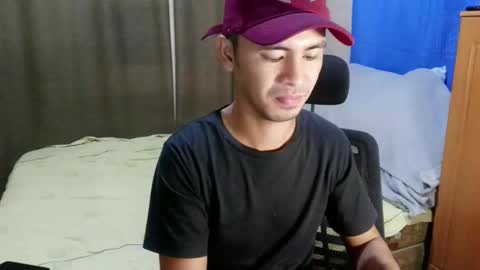 Snapshot of sachu01 chatting on 05-26-26, 08:38 Sachu01 online show from 05-26-26, 08:38