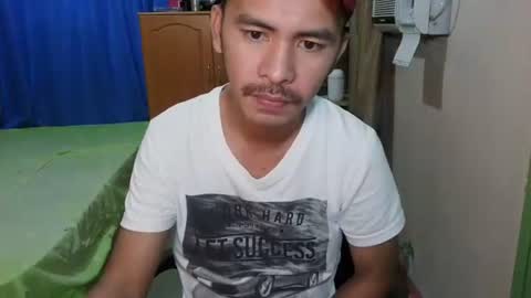 Snapshot of sachu01 chatting on 07-14-26, 02:16 Sachu01 online show from 07-14-26, 02:16