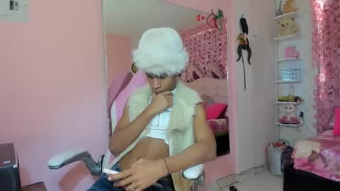 Snapshot of sack_wink chatting on 09-08-25, 07:35 sack_wink online show from 09-08-25, 07:35