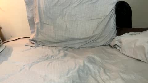 R online show from 02-14-25, 07:49