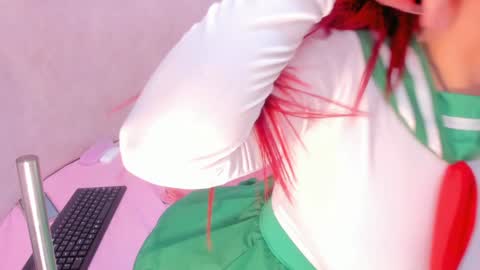 Snapshot of saekohofman chatting on 12-22-24, 05:12 Mara online show from 12-22-24, 05:12