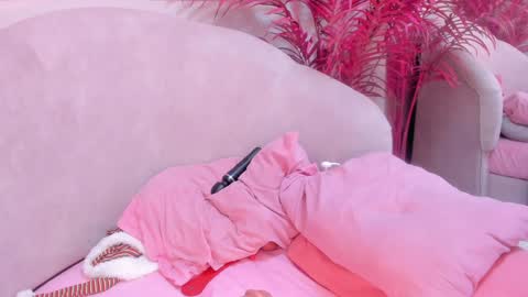 Snapshot of saekohofman chatting on 12-30-24, 07:15 Mara online show from 12-30-24, 07:15