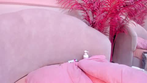 Snapshot of saekohofman chatting on 12-31-24, 07:20 Mara online show from 12-31-24, 07:20