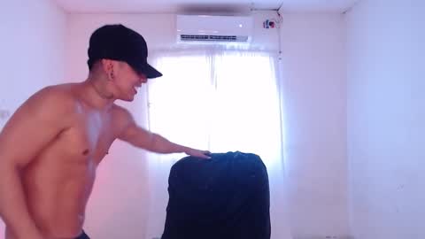 saenz_hotx online show from 12-13-24, 06:27