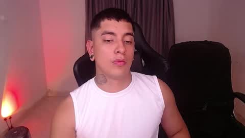 saenz_hotx online show from 01-08-25, 02:14