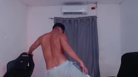 saenz_hotx online show from 02-12-25, 02:03