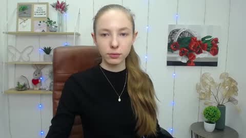 Safira Furacao online show from 03-07-25, 02:34