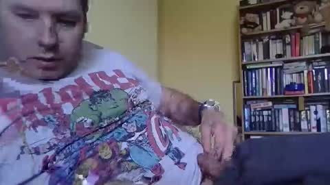 Snapshot of saggyballs83 chatting on 03-05-26, 01:40 saggyballs83 online show from 03-05-26, 01:40