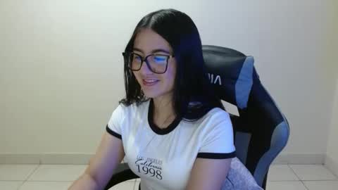 Sahaliefox  online show from 02-15-26, 03:31