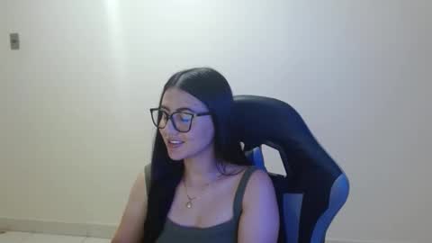 Sahaliefox  online show from 02-27-26, 06:19