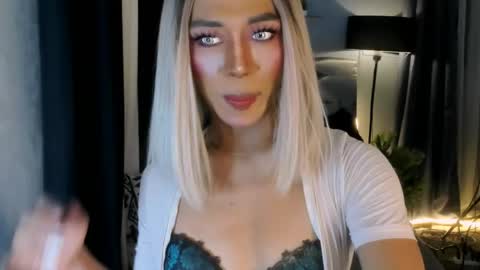 sahayafox online show from 04-17-26, 12:52