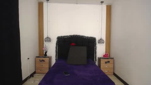 sara online show from 12-18-25, 05:41