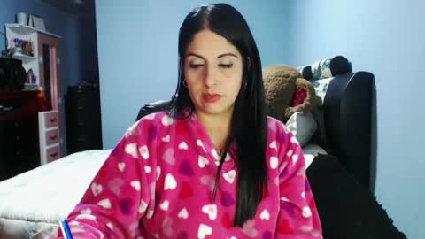 Karina online show from 04-17-26, 01:30