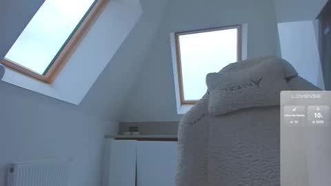 You can call me Lo if someone writes to me in the pm without paying an instant BAN online show from 11-05-25, 12:49